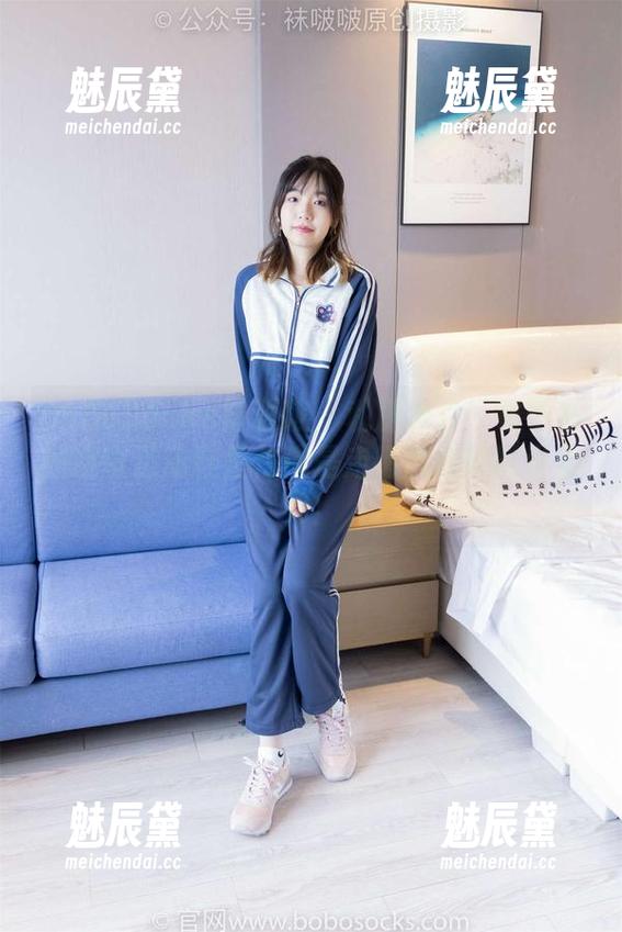 BoBoSocks袜啵啵-稚予 BoBoSocks袜啵啵 - 私房大片!稚予在斯凯奇运动鞋里仿佛是走错片场的时尚女神!