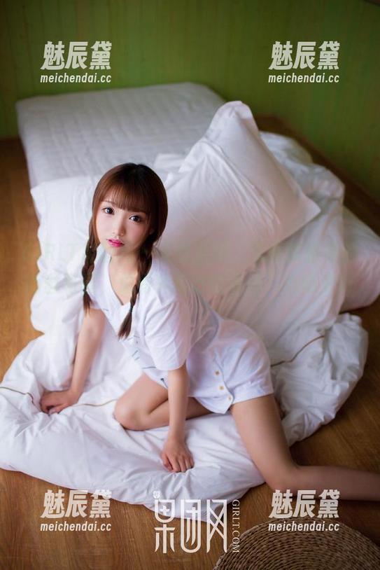 GIRLT果团网-陈雅漫 GIRLT果团网 - 无论怎样,观看陈雅漫的肉丝写真,总有种奇妙的悸动,心情大好!