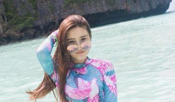 IMiss爱蜜社 – 莉莉Lily的私房写真：清纯可爱又不乏风情
