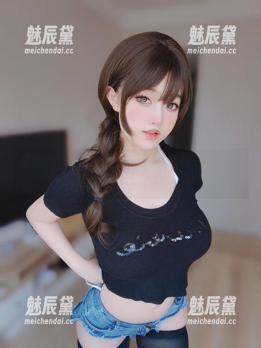 K酱 最新cos护士K酱来袭,谁说健康不可以有点色彩?