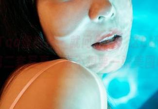 MiiTao蜜桃社 – 就问你们，这E杯奶茶的第二套写真，谁不想要一张美图呢？