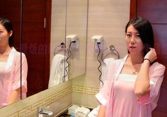 PANS摄影 – 一顿饭的时间！小雪的可爱写真作品值得你慢慢品味！