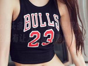 TouTiao头条女神 – 看周思超的灰丝，怎么总有让人意乱心驰的感觉？