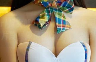 TuiGirl推女郎 – 李七喜的天使图包：精选那些片段，像是在吃蜜糖，甜到掉牙！