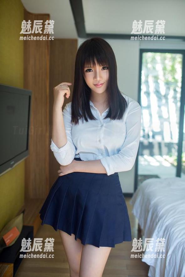TuiGirl推女郎 - 当美足遇上赵惟依：一波套图让你目不暇接！