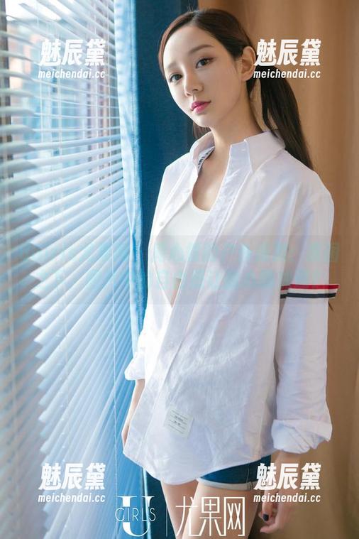 UGirls尤果网 - 周心情的户外漫游：原图之下，图片中的自由感让我心跳加速？