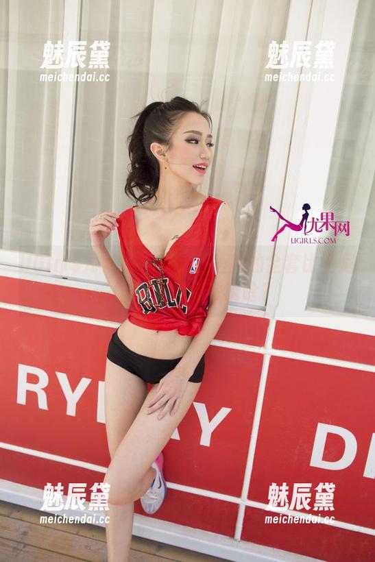 UGirls尤果网 - 看完王语纯的全套比基尼，下载后你会想说啥？