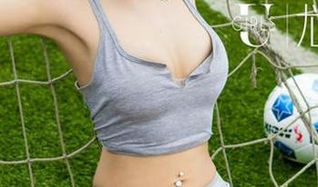 UGirls尤果网 – 写真界新晋女神，黛斯羽在线秀出她的美足