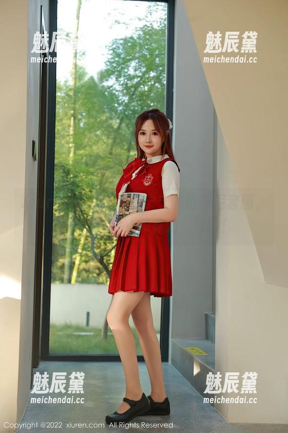 Xiuren秀人网 - 唐宁宁的比基尼套图，高清得让我心痒痒的，哈哈！