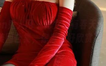 Xiuren秀人网 – 修女也有春天！唐翩翩的美图合集，你准备好欣赏了吗？