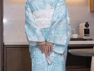Xiuren秀人网 – 连体衣配糯美子，简直太完美，原图下载中有什么好纠结的？