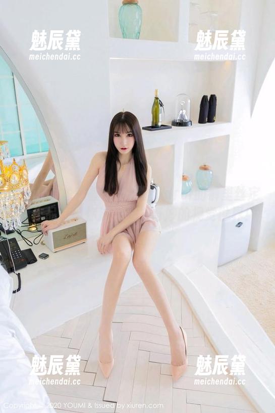 YouMi尤蜜荟 - 土肥圆Carol的裤里丝定制作品，带你进入一个奇妙的视觉世界！