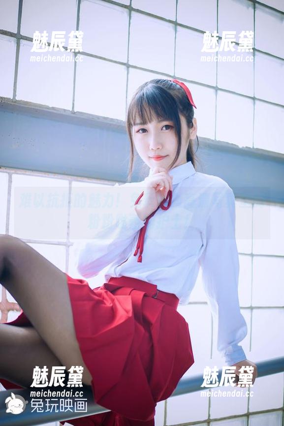 难以抗拒的魅力！兔玩映画高清写真里的粉粉哒蕾姆护士！