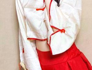 头条女神 – 原图曝光！尹菲的甜心绝对是分享时刻，不来看看吗？