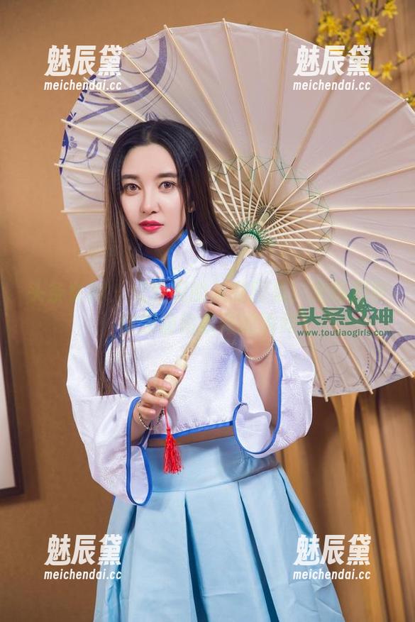 头条女神 - 樊安妮的美腿图集：定制那些你想偷偷收藏的瞬间
