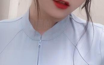 浴缸与奇行家狗崽的奇妙交汇：高清图片，绝对不容错过！