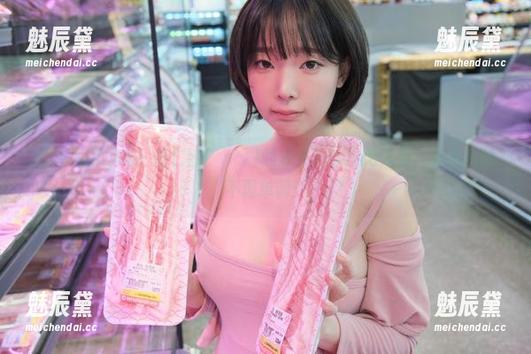 全套图包曝光！姜仁卿(강인경)的泳衣照连拍无死角，夏天从此不再单调！