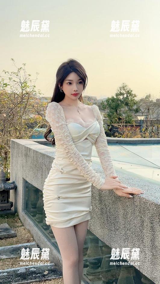 徐莉芝Booty 微密圈 - 图片里的徐莉芝Booty,激情四射但为啥有点心慌?