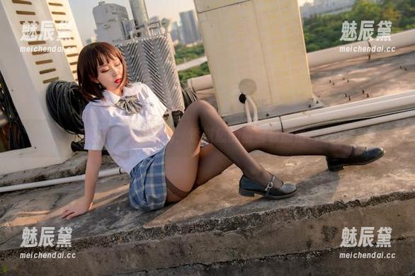 暗藏玄机的美图：透过您的蛋蛋看剧情合集