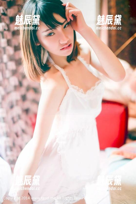 推女神-Una尤娜 推女神 - Una尤娜泳装资源:真心觉得我看了一整天,然而还是没看够!