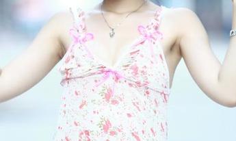 推女神 – 精选琪琪qlql原图，兔女郎青春，性感得让人想一探究竟！