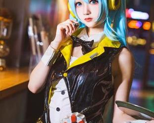 无筝ryou厨娘的奇妙冒险：最新写真中的锅碗瓢盆