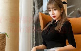 星颜社 – 谁说福利和写真不能兼得？看Erikaki妹妹的神奇组合！