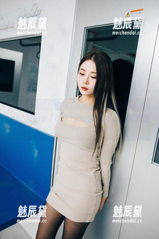 合辑大揭秘！普美Bomi(보미)的MoonNightSnap-Together照片让人心跳加速！