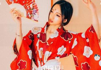 果团网 – 等不及要见她！little贝壳喵定制裤里丝的作品，真想飞到身边！