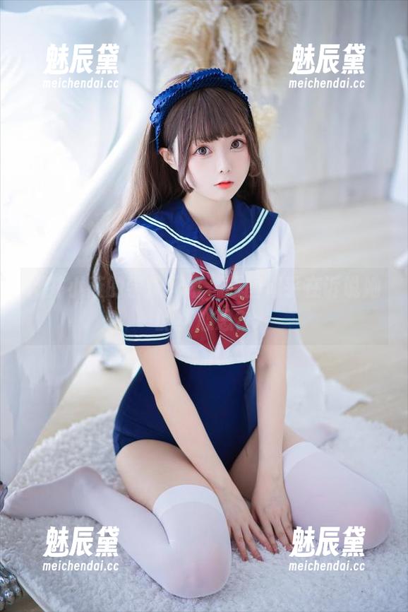 樱井小莜的学妹风格，原图似乎在诉说她的小心思？
