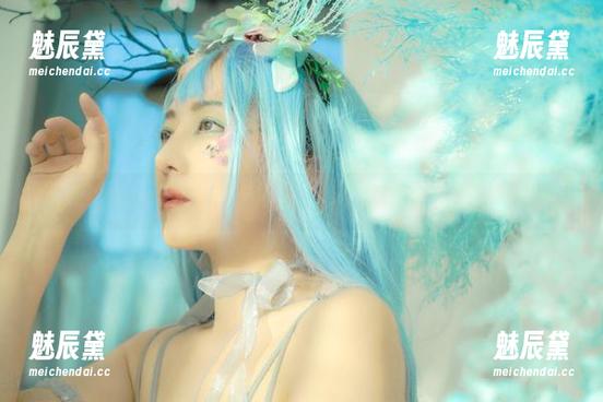樱晚gigi与无圣光的秋日私语，套图天天送温暖