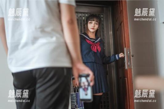 毒岛学姐与围裙的浪漫：洛璃LoLiSAMA全套，下载后悔还是爱？