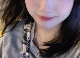 精选炸酱沐沐水手服：这件衣服真的好像在对我说‘快来看我’！
