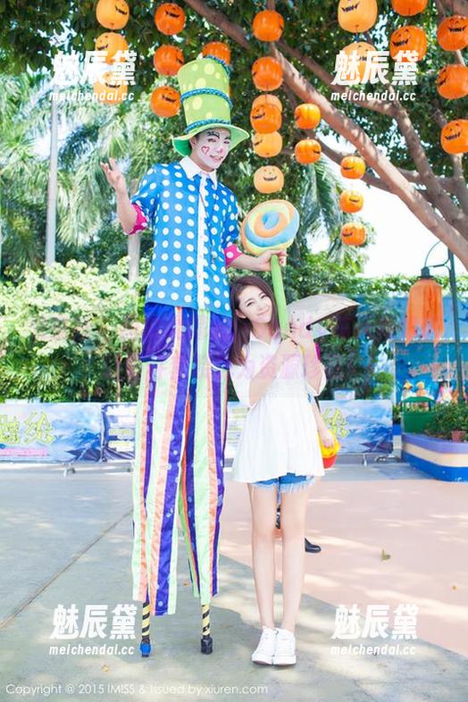 爱蜜社 - 图库大揭秘：Sandy陈天扬如何让每件套装成为资源珍品！
