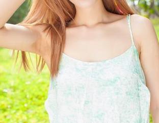 爱蜜社 – 莉娜lena：一袭白衬衫的故事与全套写真，没有结局的梦…