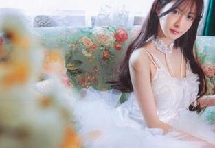 传说中的王羽杉直播回放留存，写真原图看了让人想一直“重温”！
