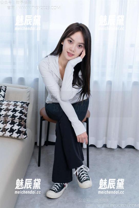 甜予摄影-齐齐 甜予摄影 - 齐齐的校服图包:这不是普通的校服,这是魅力的升级版!