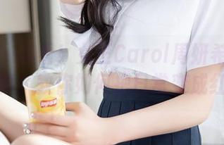 秀人网 – 必看！女王Carol周妍希的原图与写真，教你如何把日常变成红毯！