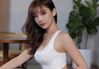 秀人网 – 当安然maleah化身黑丝女神，这组高清写真简直是罪过，我的内心挣扎着。