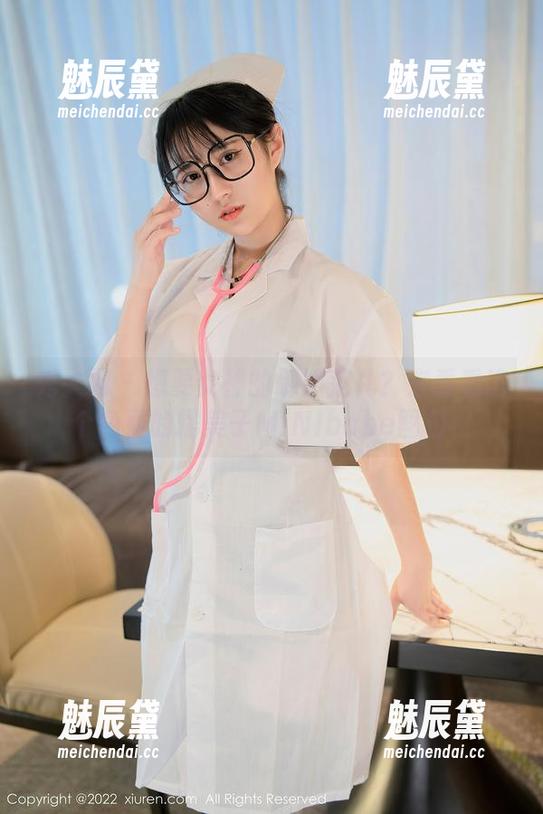 秀人网 - 想要女神的御姐范儿？来看看这个免费的糯美子MINIbabe图包！