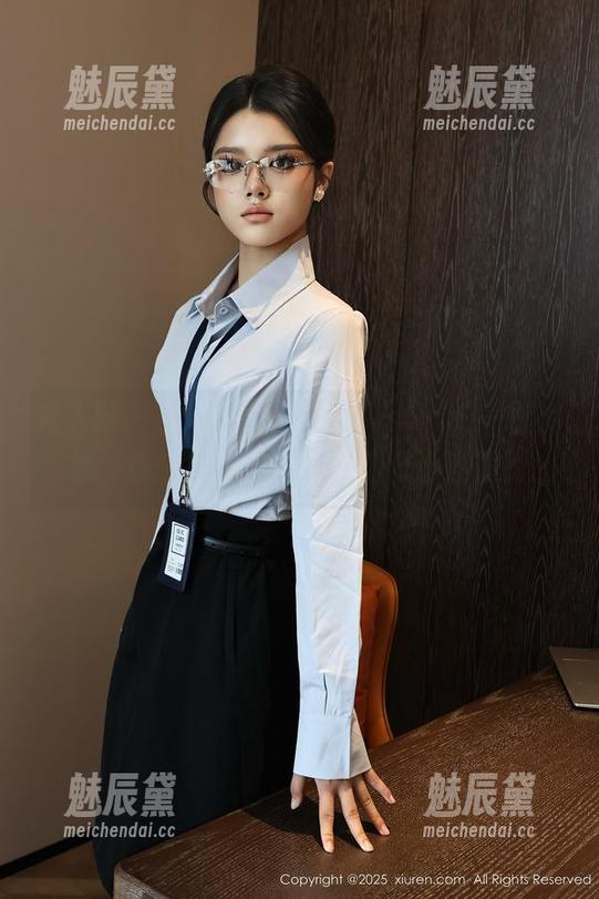 秀人网-荡漾Crystal 秀人网 - 和服中的荡漾Crystal:一份资源,两个世界,别问我为什么转发!
