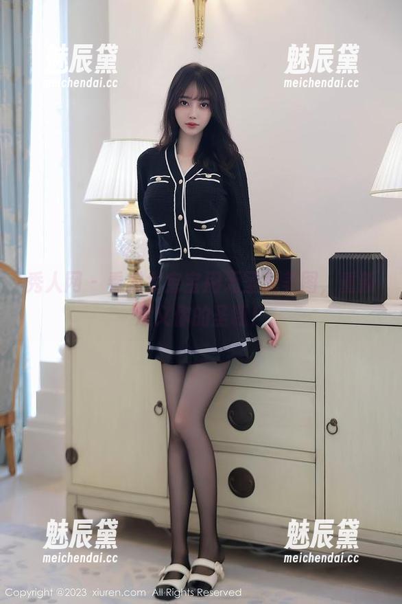秀人网 - 看龙女宝宝用无圣光美图，重新定义你的圣诞！