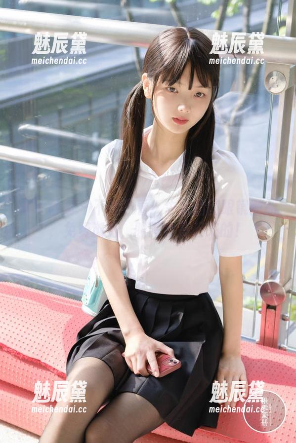 稚乖画册-生煎团团 稚乖画册 - 不得不看!生煎团团眼镜图册,免费浏览,眼睛会亮起来的!