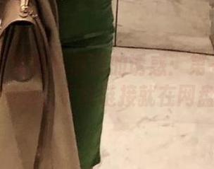 微密圈 – 紫色哒豚豚的诱惑:第一部分直播精选,下载链接就在网盘!