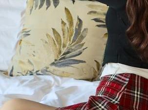 绮梦摄影 – 看栗子女仆在图集里倾洒的可爱与神秘,原图能让你欲罢不能
