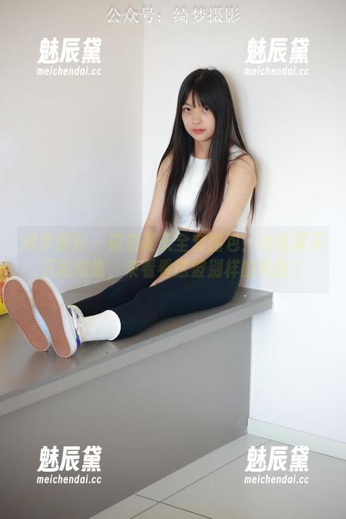 绮梦摄影-露露 绮梦摄影 - 露露夏天全套图包:谁说夏天只能烧烤,来看看这波别样的热度!