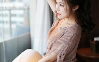 美媛馆 – 私拍nova李雅：长腿像风一样，轻轻撩拨我的心弦。