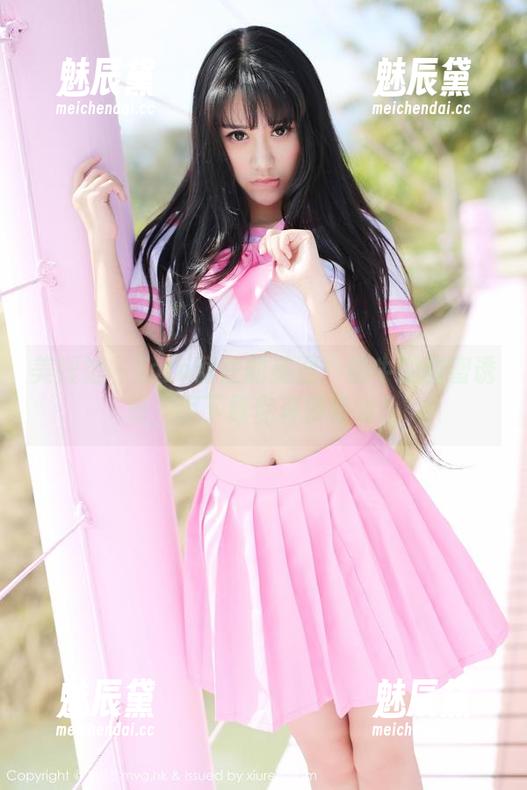 美媛馆 - toro羽住的美图：奶牛的甜蜜诱惑，不下载你真要错过！