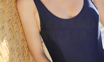 美媛馆 – 不小心掉进崔乖艺的红裙私拍作品，刚刚愣住了五分钟。