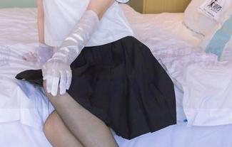 袜啵啵 – 体操服的背后，瑶瑶最新美图里藏着的竟然是…